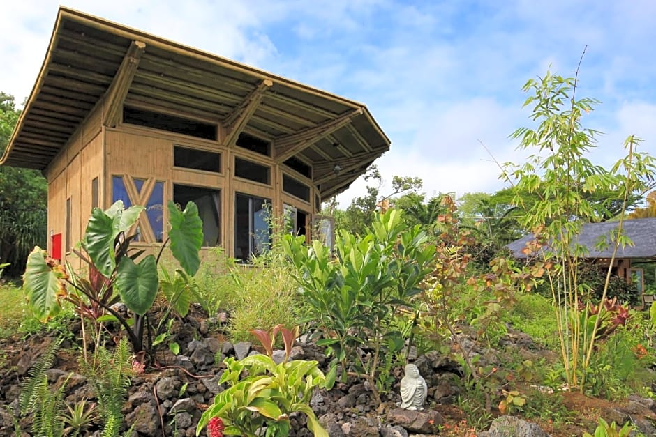 Kalani Oceanside Retreat