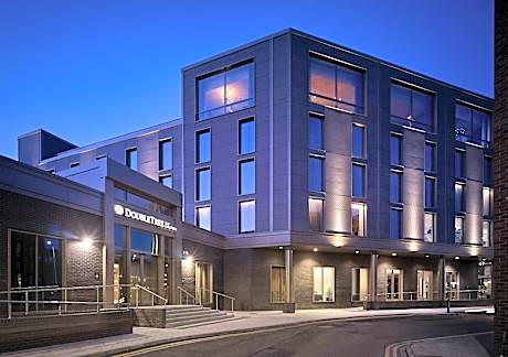 DoubleTree By Hilton Hull