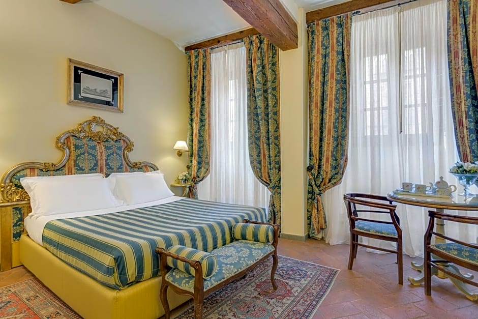 La Casa Del Garbo - Luxury Rooms & Suite