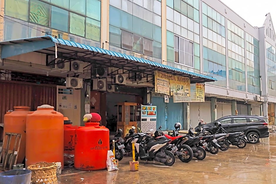 OYO 92451 Hasan House Syariah 2