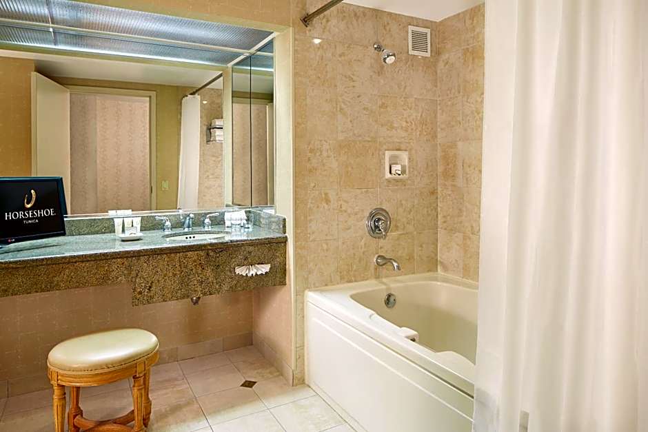 Horseshoe Tunica - A Caesars Rewards Destination