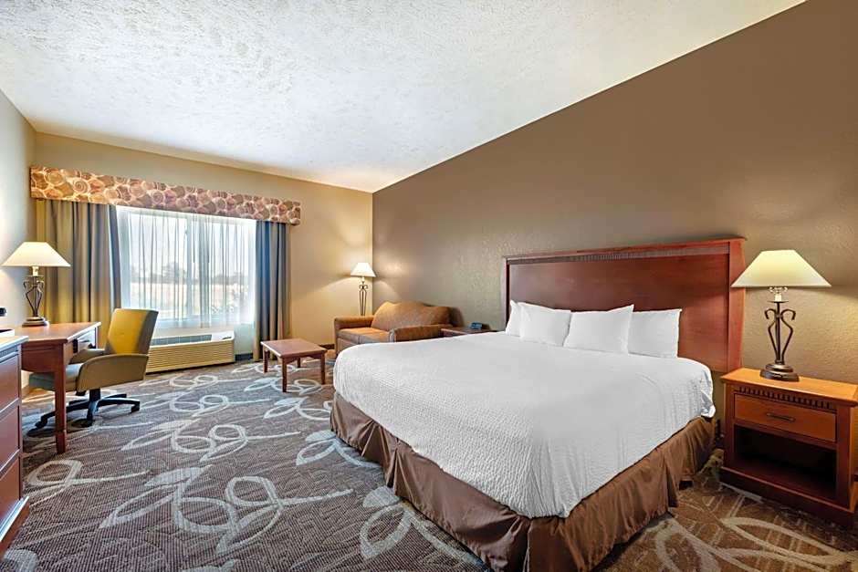 Best Western Plus Mid Nebraska Inn & Suites