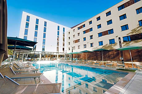 greet Hotel La Rochelle Centre