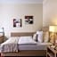 Garner Hamburg Wandsbek Marktplatz By IHG