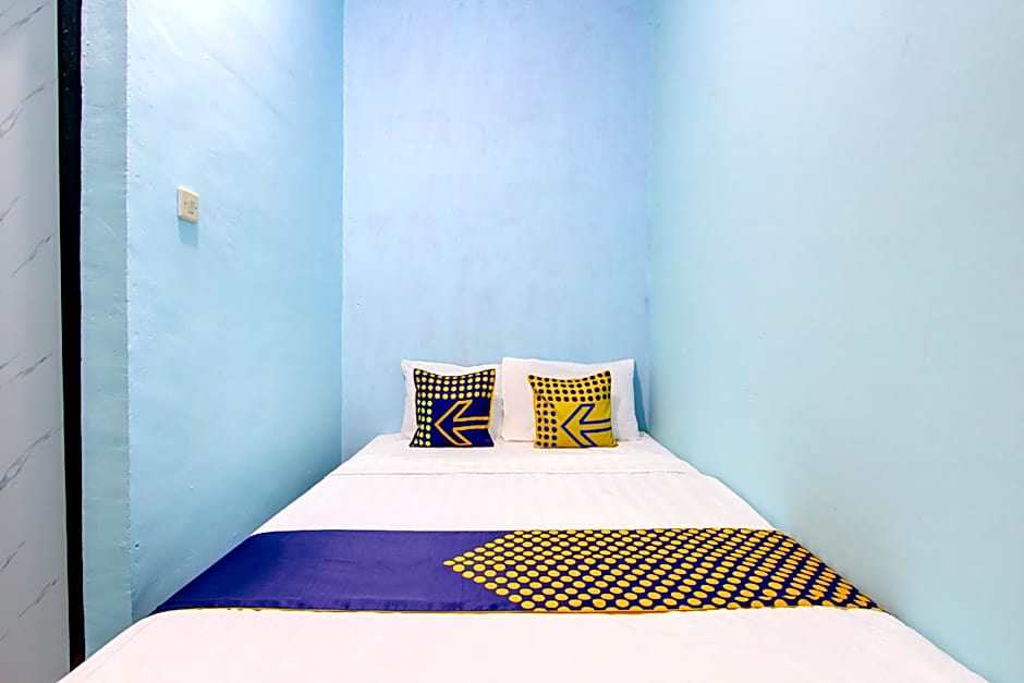 SPOT ON 92814 Gioba Kost Syariah