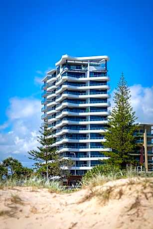 X Kirra Apartments