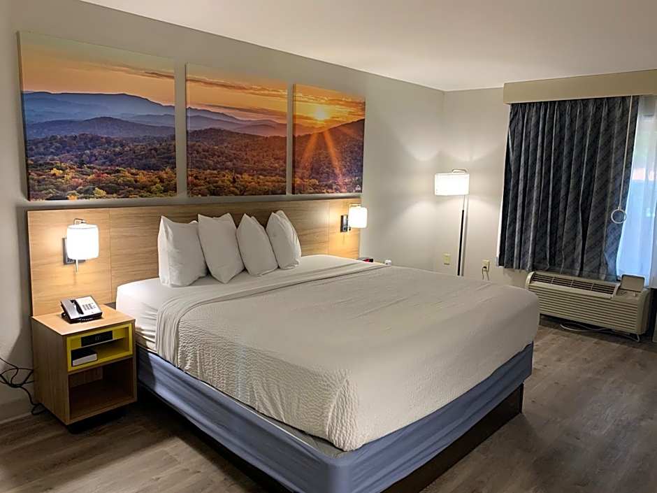 Days Inn by Wyndham Atlanta Stone Mountain