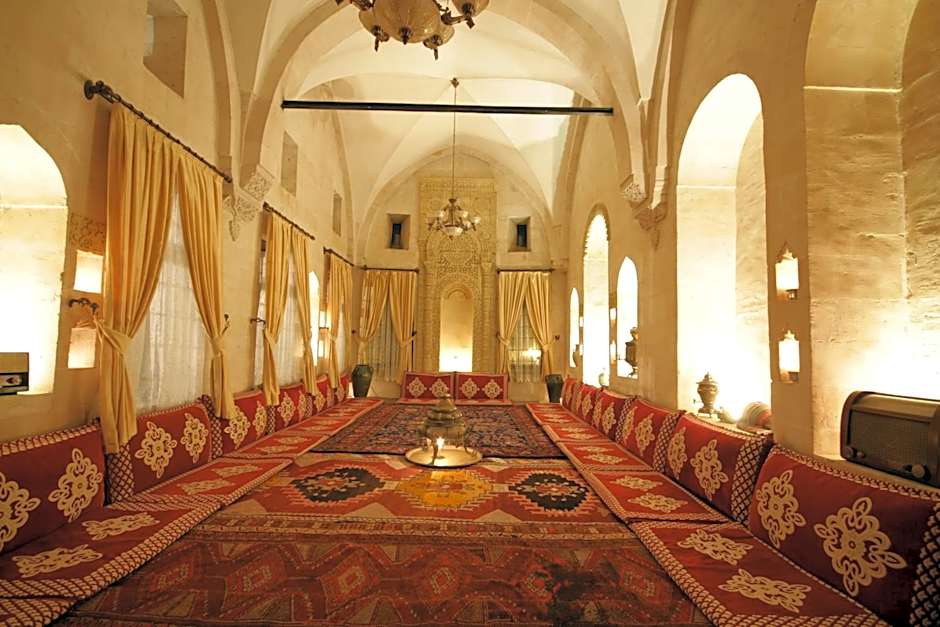 Zinciriye Hotel