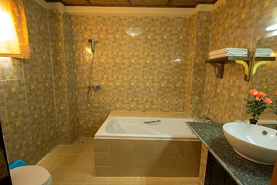 Diamond Ngapali Hotel