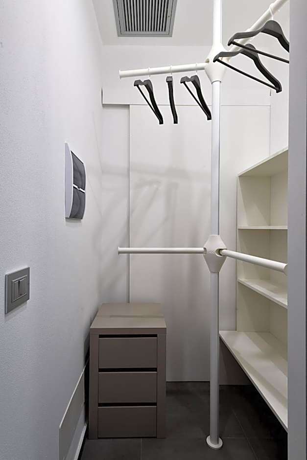 nautilus b&b suite design