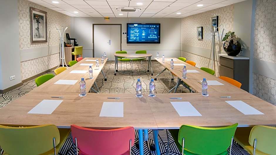 ibis Styles Clermont-Ferrand Le Brézet Aéroport