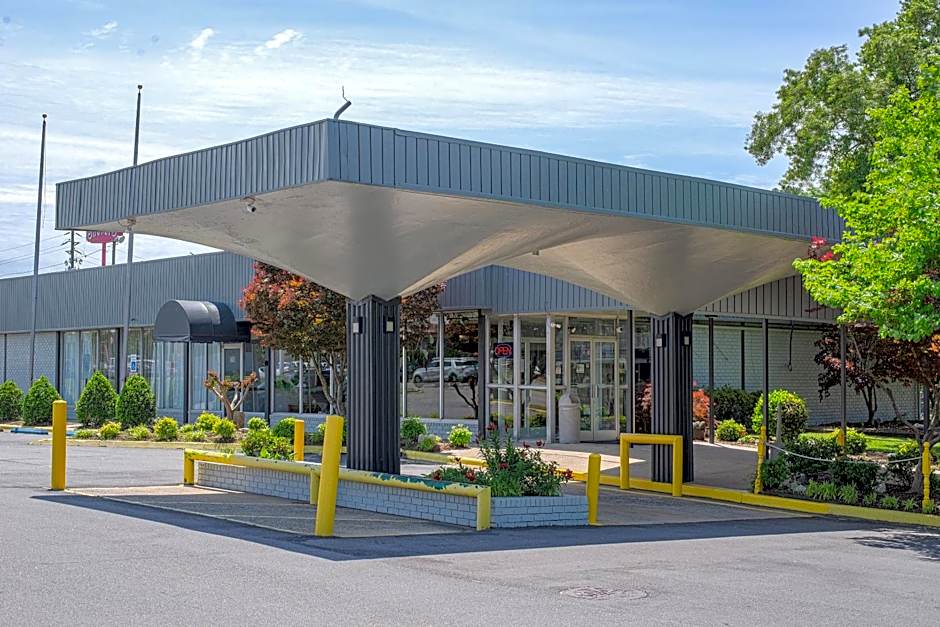 Masters Inn Selma Smithfield I-95 By OYO