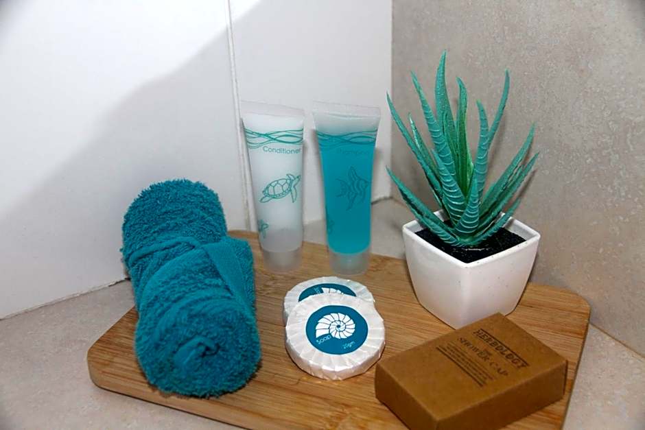 Country Gardens Motel