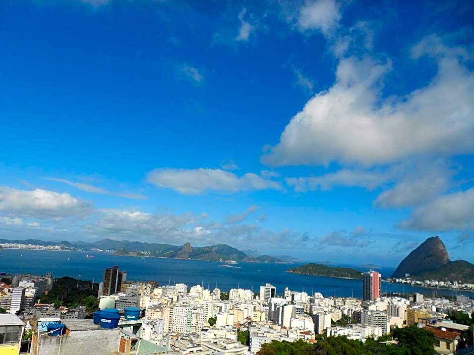 Hostel Tavares Bastos