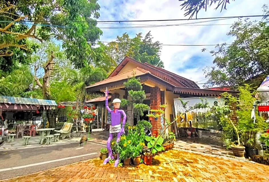 Sabak Awor Resort