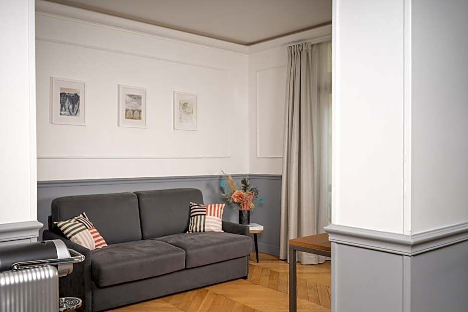 Hotel Petit Lafayette