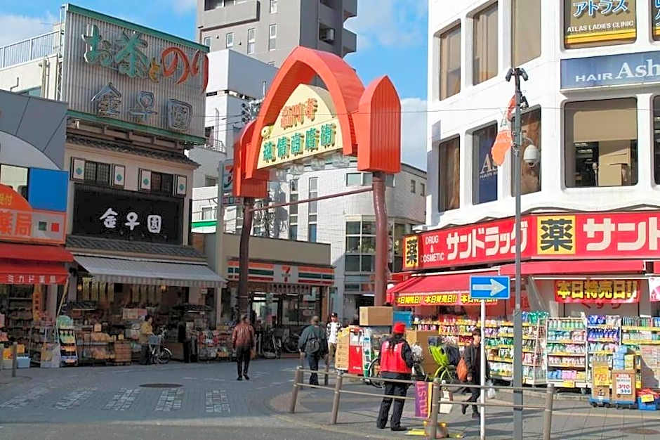 GrapeHouse Koenji - Hostel, - Caters to Women