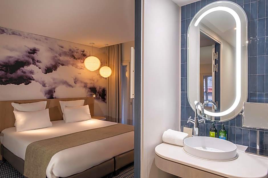 Le Grand Balcon Hotel