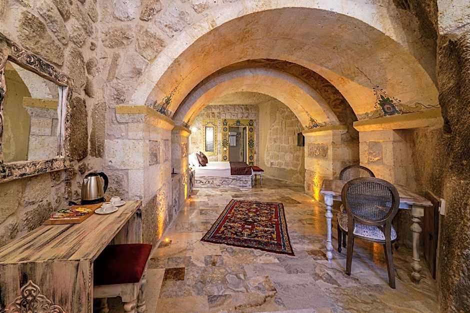 DOCTOR'S CAVE SUİTES