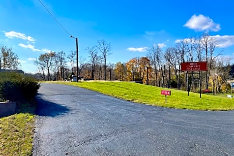 Red Carpet Inn & Suites Morgantown