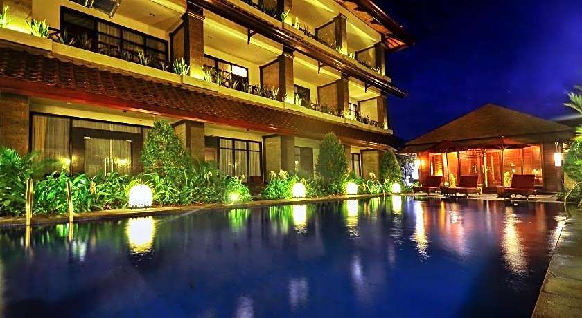 Ari Putri Hotel