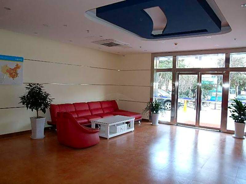 7 Days Inn Weinan Dongfeng Street