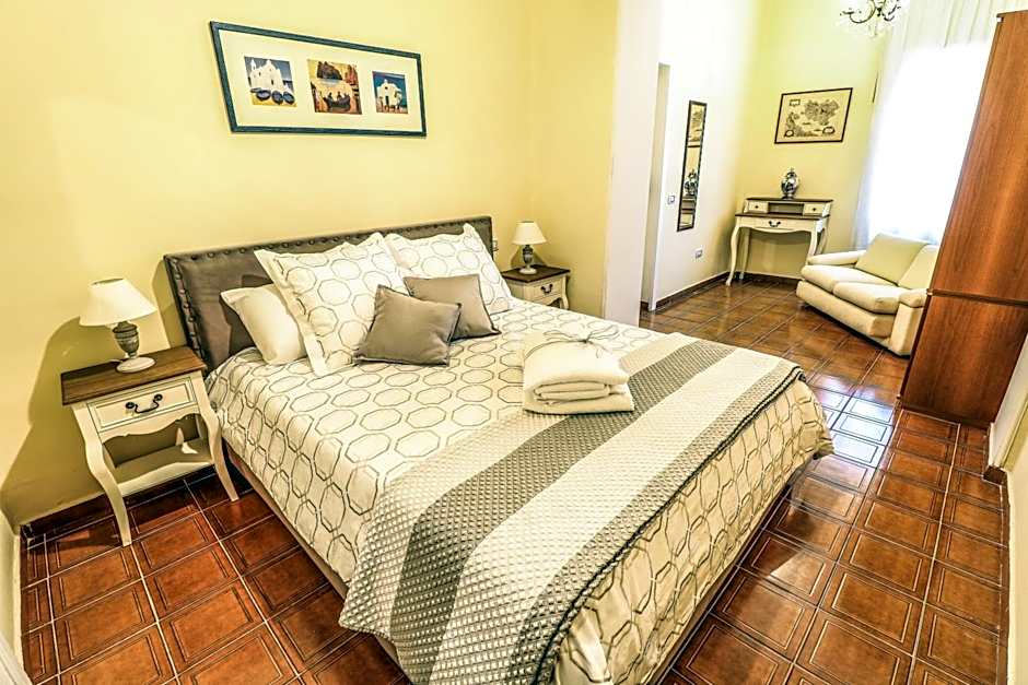 Villa Favorita Suites