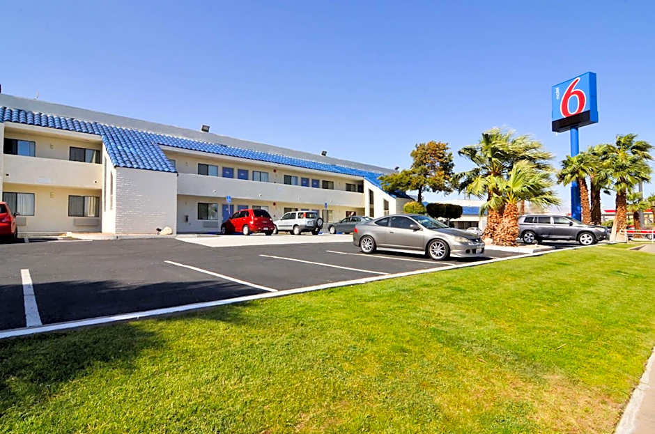 Motel 6-North Palm Springs, CA - North