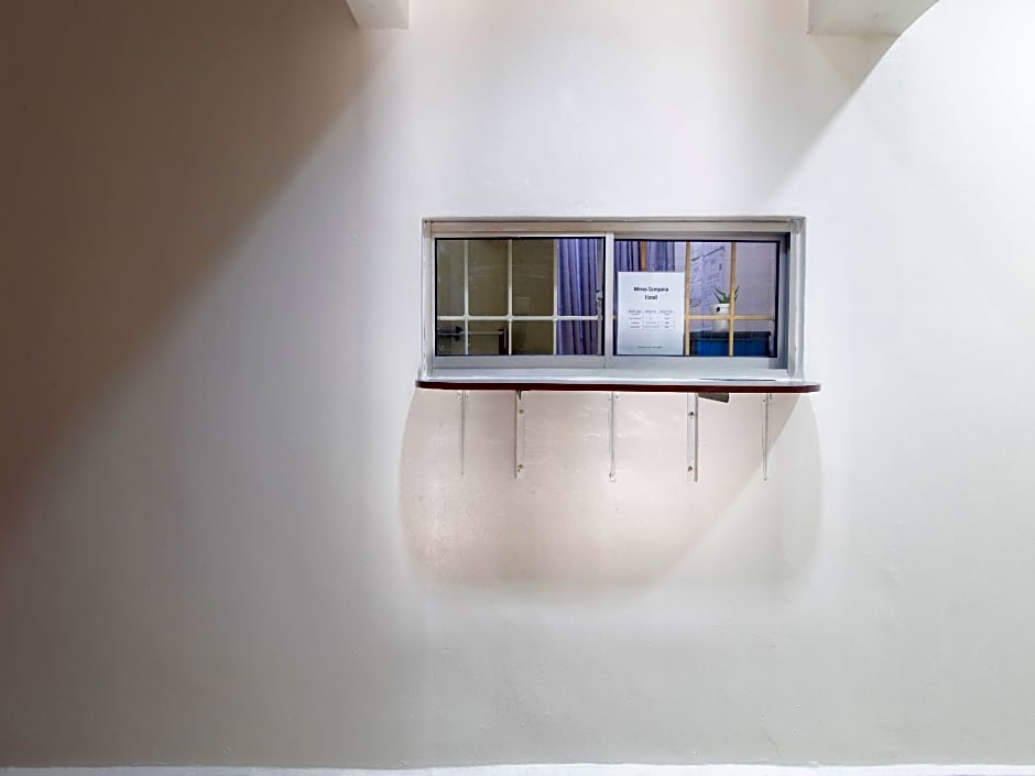 OYO 44072 Mines Cempaka Hotel