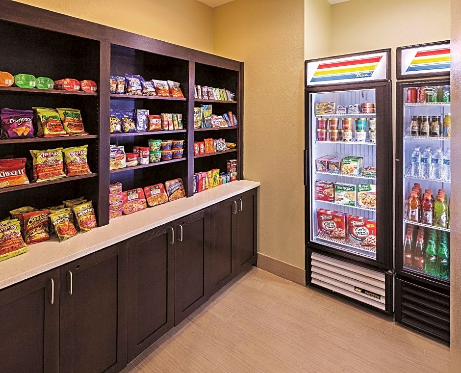 La Quinta Inn & Suites by Wyndham Beeville
