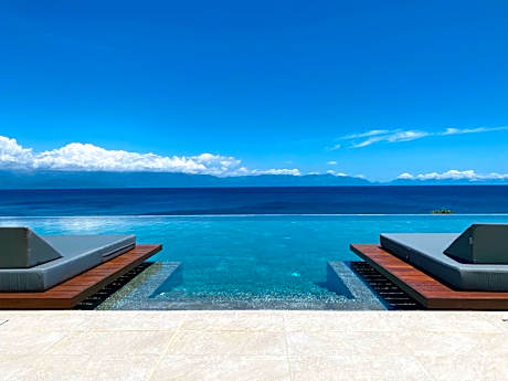 Colonides Beach Hotel