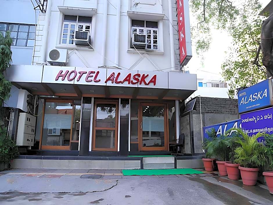 Hotel Alaska