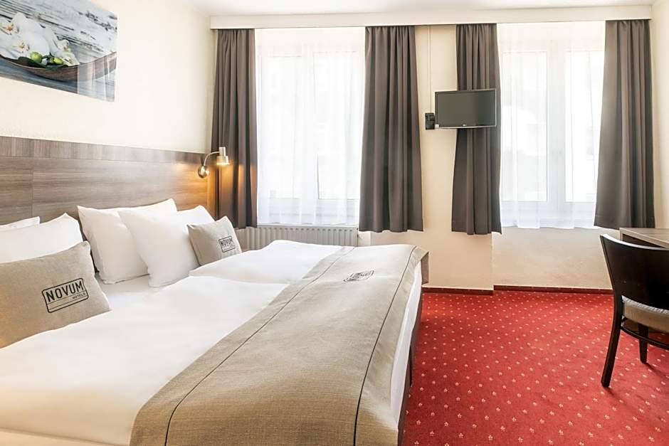 Hotel Leonet