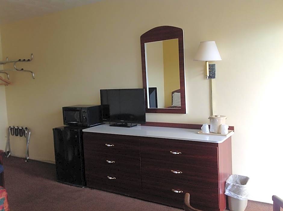 Economy Inn Okeechobee