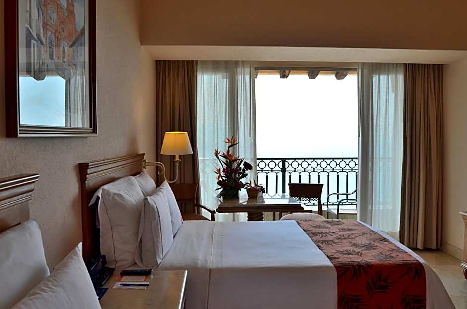 Fiesta Americana Puerto Vallarta All Inclusive & Spa