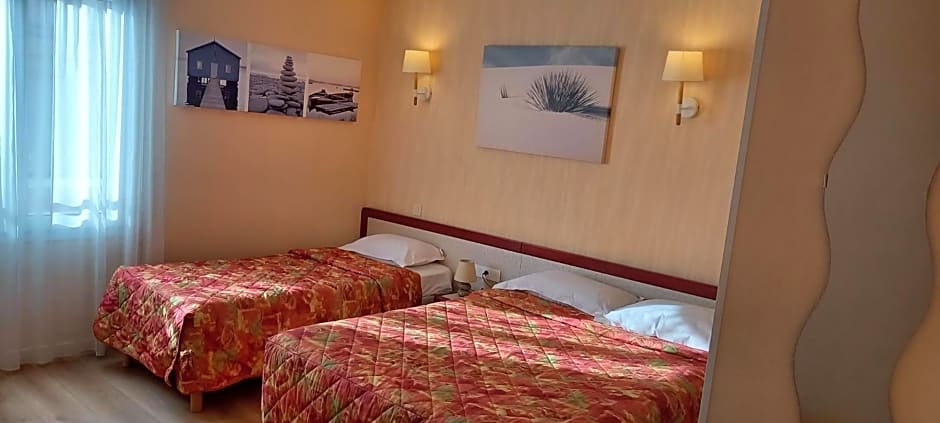 Hôtel SABLES D'O et son restaurant LE 16 BIS