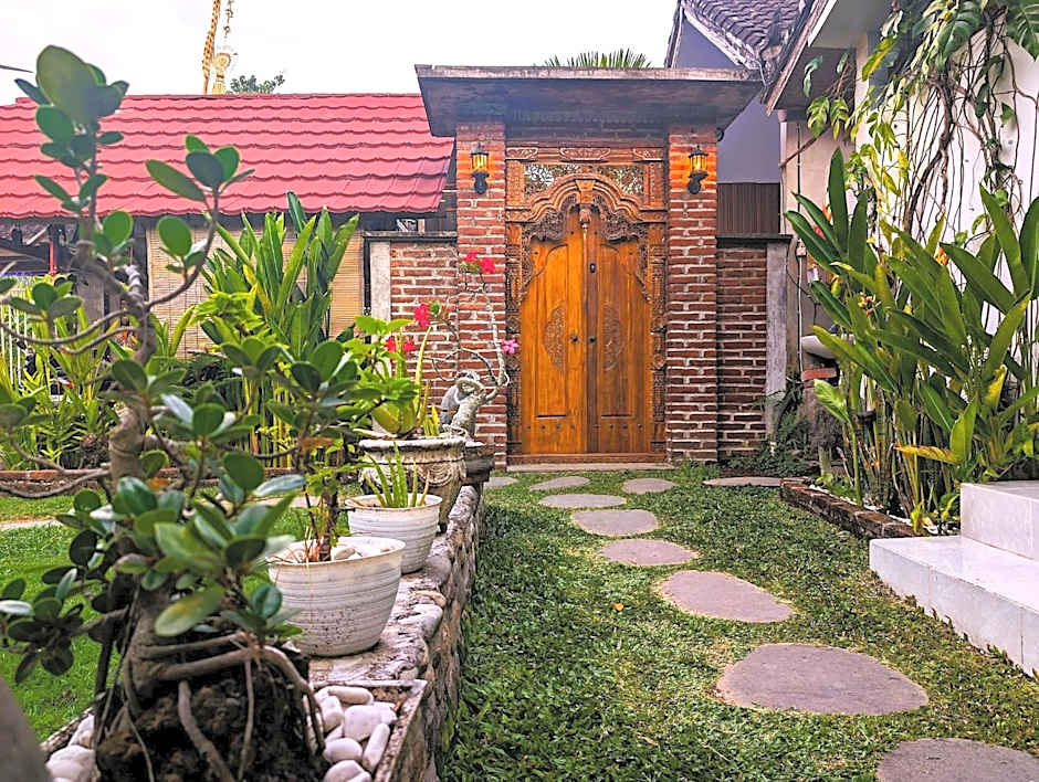 Ayumar Homestay Medewi