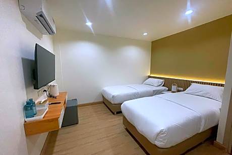 Premier Twin Room
