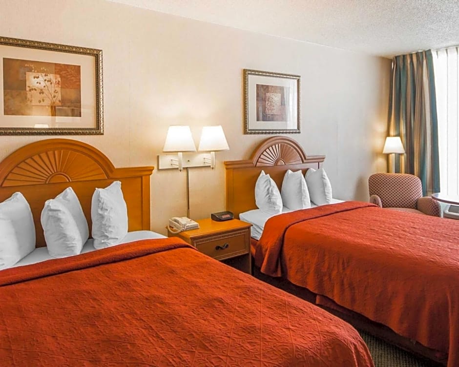 Quality Inn Ponca City Route 77