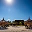 Ser Casasandra Boutique Hotel                                                                    