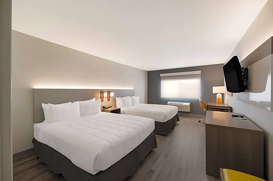 Quality Inn & Suites Artesia