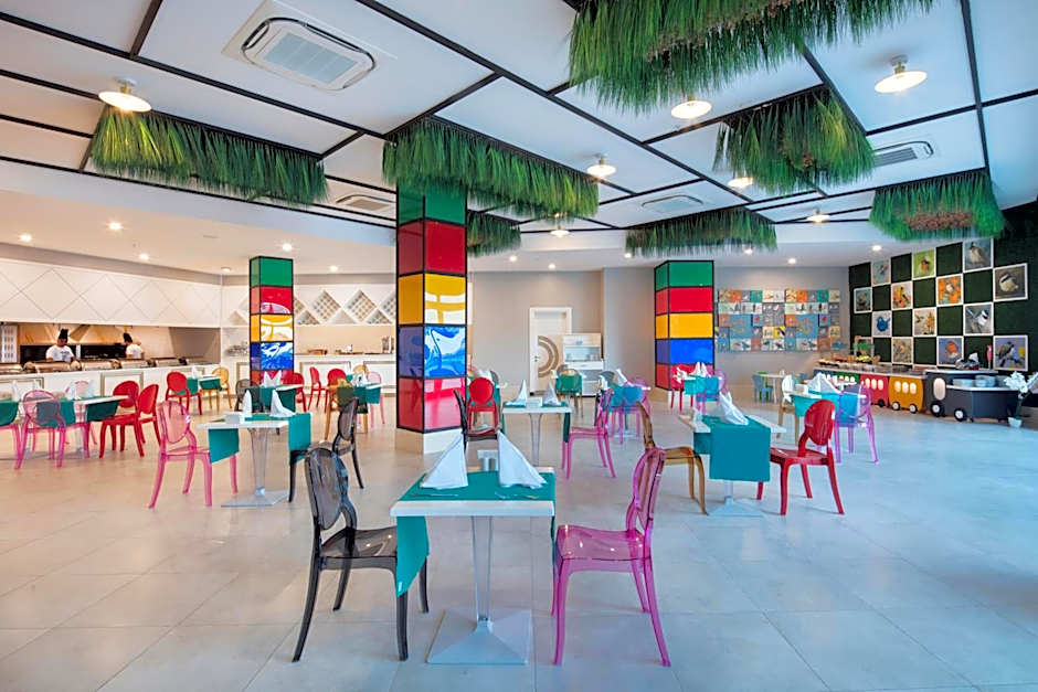 Granada Luxury Beach-Ultra All Inclusive