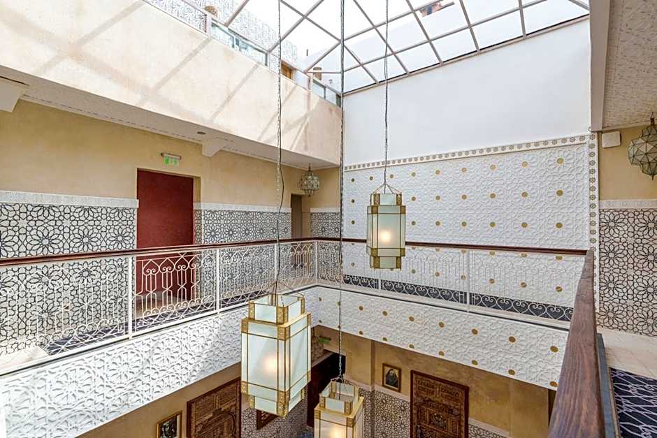 Riad 7 chambres - Petit dejeuner gratuit