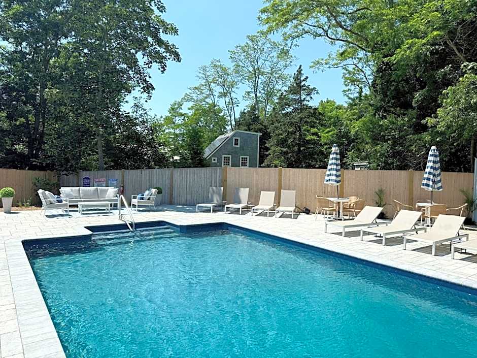 The Seagrove Suites & Guest Rooms