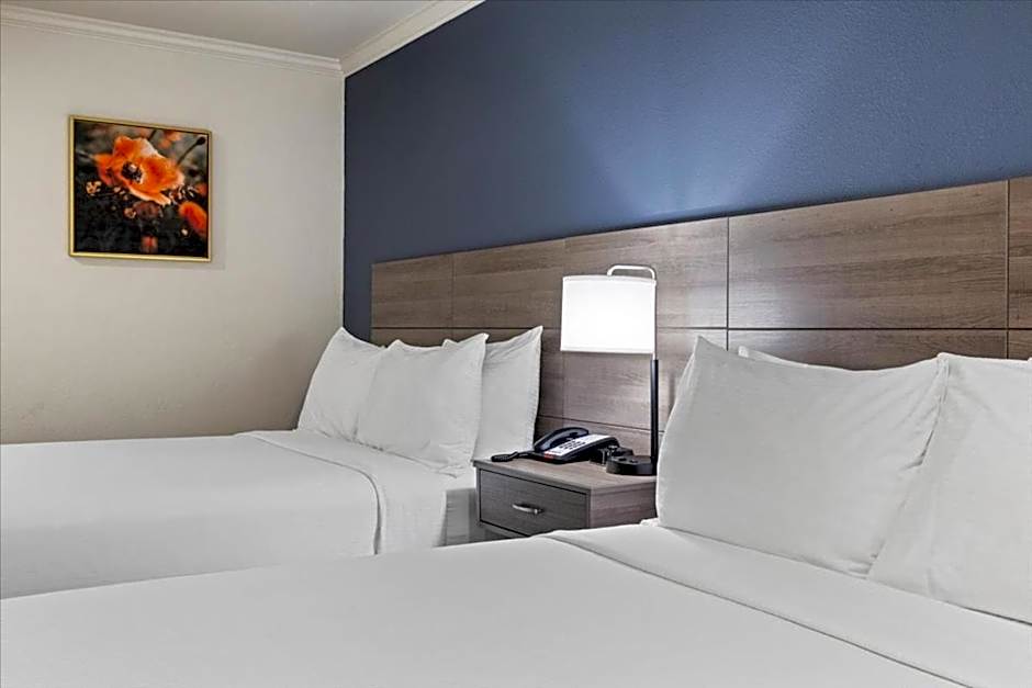 University Park Inn & Suites, an Ascend Collection Hotel