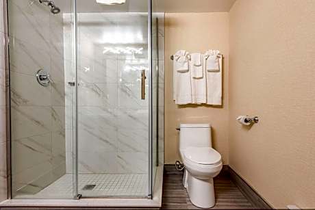 King Suite with Two King Beds - Non-Smoking