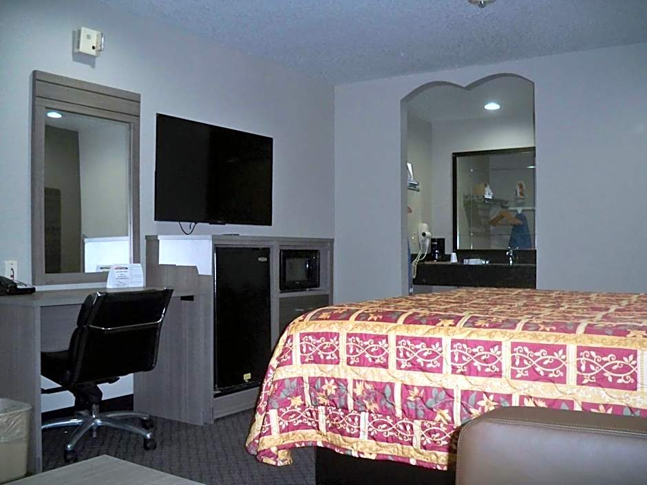 Scottish Inn and Suites Beaumont