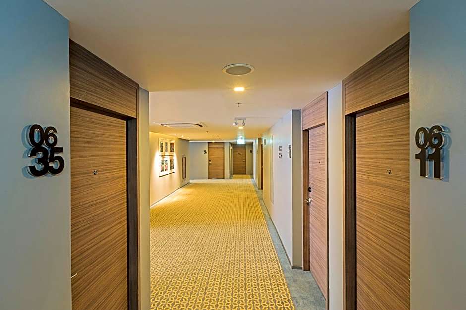 Holiday Inn Express Bangkok Sathorn By IHG