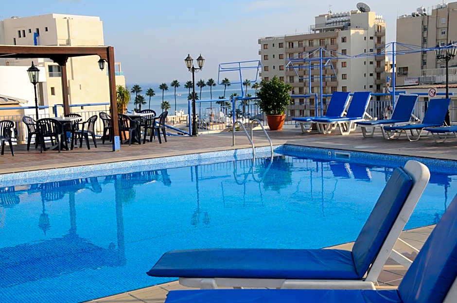 Atrium Zenon Hotel Apartments