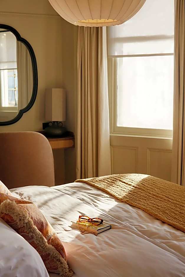 No.124 by GuestHouse, Brighton